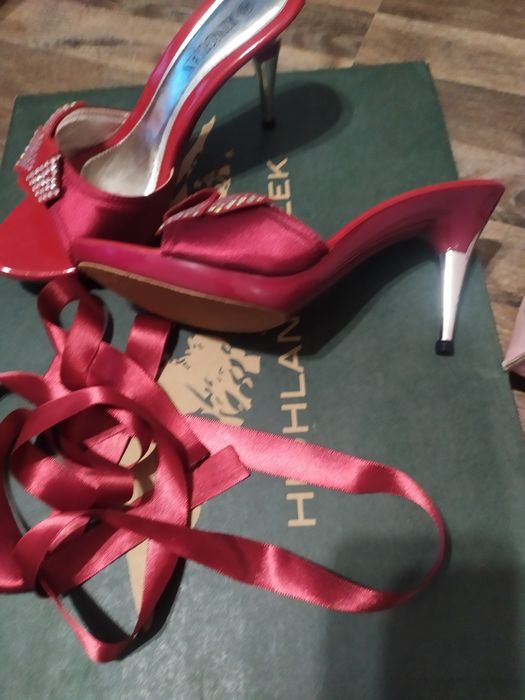 Нови летни сандали