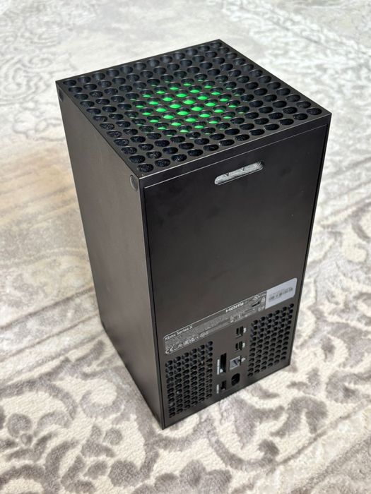 Продам Xbox x 1 TB