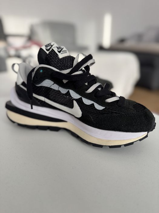 Nike Sacai marime 45