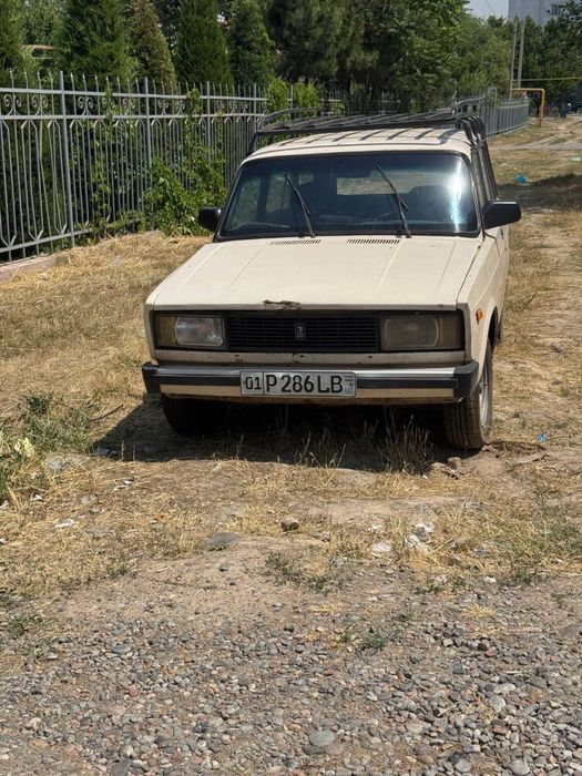 Sotiladi: VAZ 2104