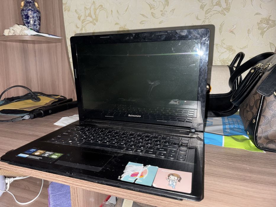 Ноутбук срочно продам