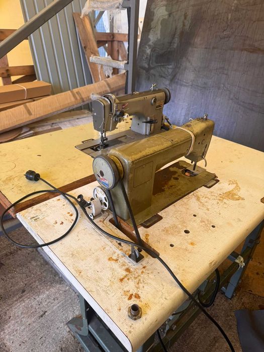 Masina de cusut Veche