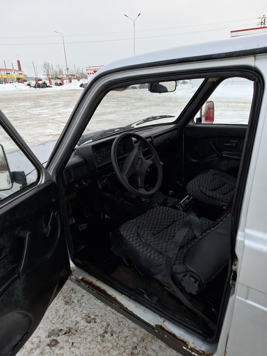 Продам ниву 21214