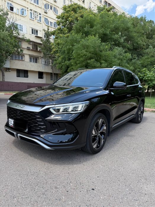 Срочно продам свою машину BYD SONG PRO 2025 года выпуска 110 км Flangs