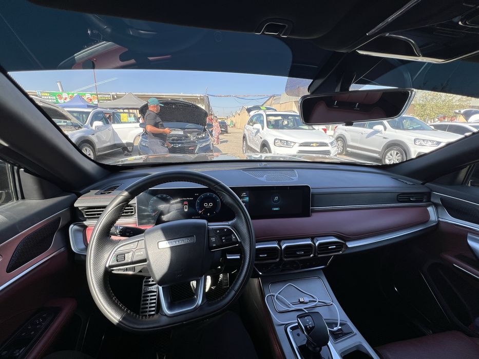 Jetour x70 plus luxury