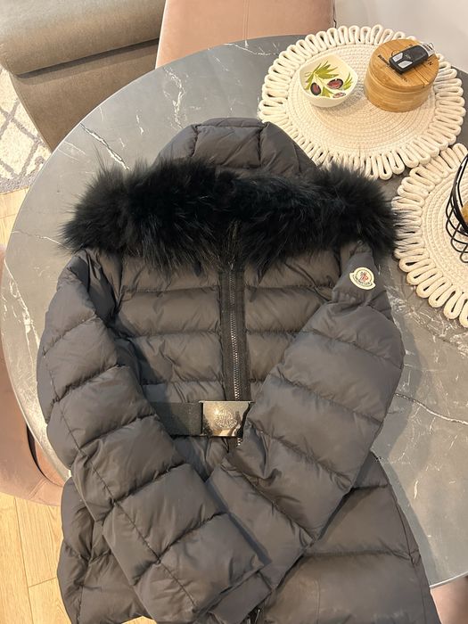Дамско зимно яке Moncler