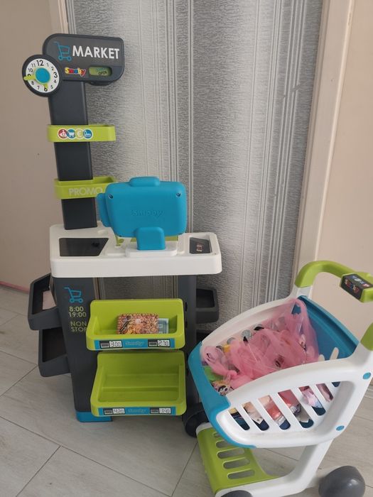 Детски магазин  с количка