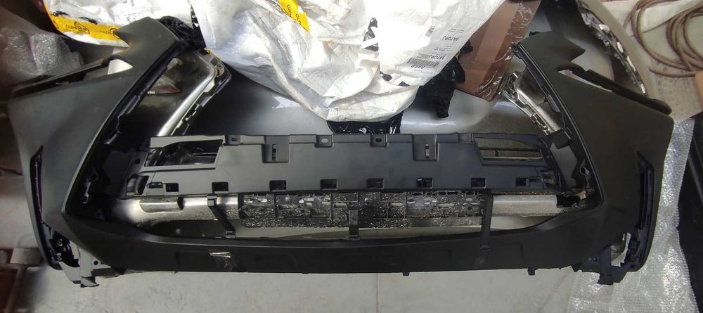 Предна броня за 2015-2020 Lexus NX