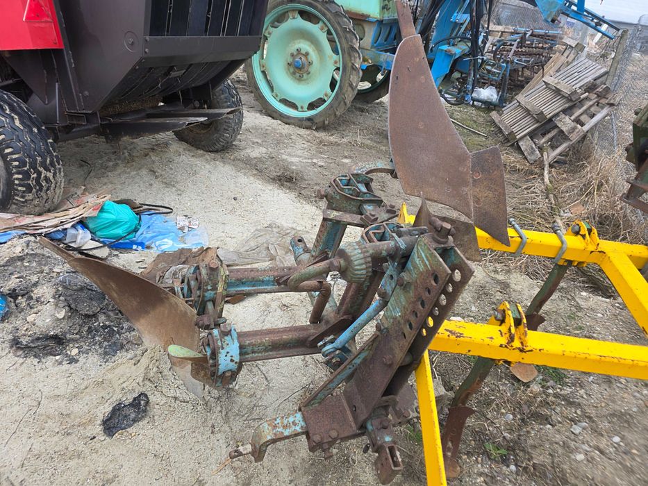 Plug Lemken reversibil cu o brazda, 1 brazda Dabuleni • OLX.ro