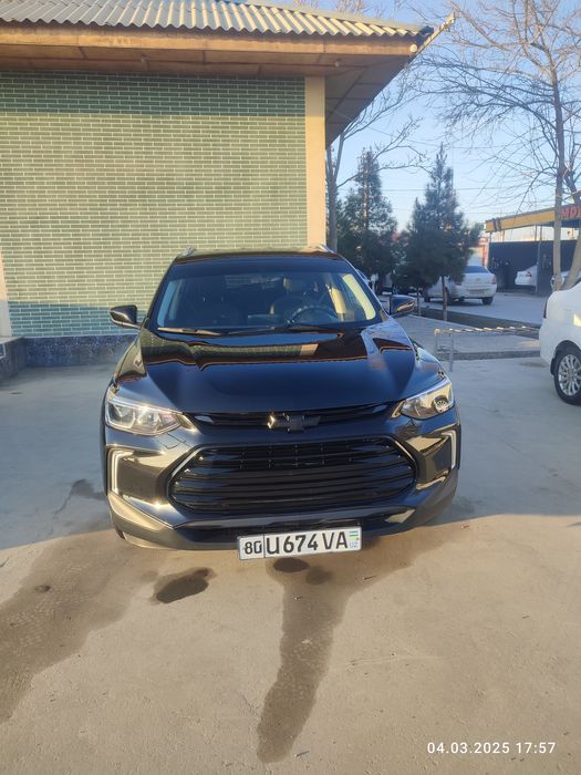 Trakkker ltz pozitsa polniy radnoy