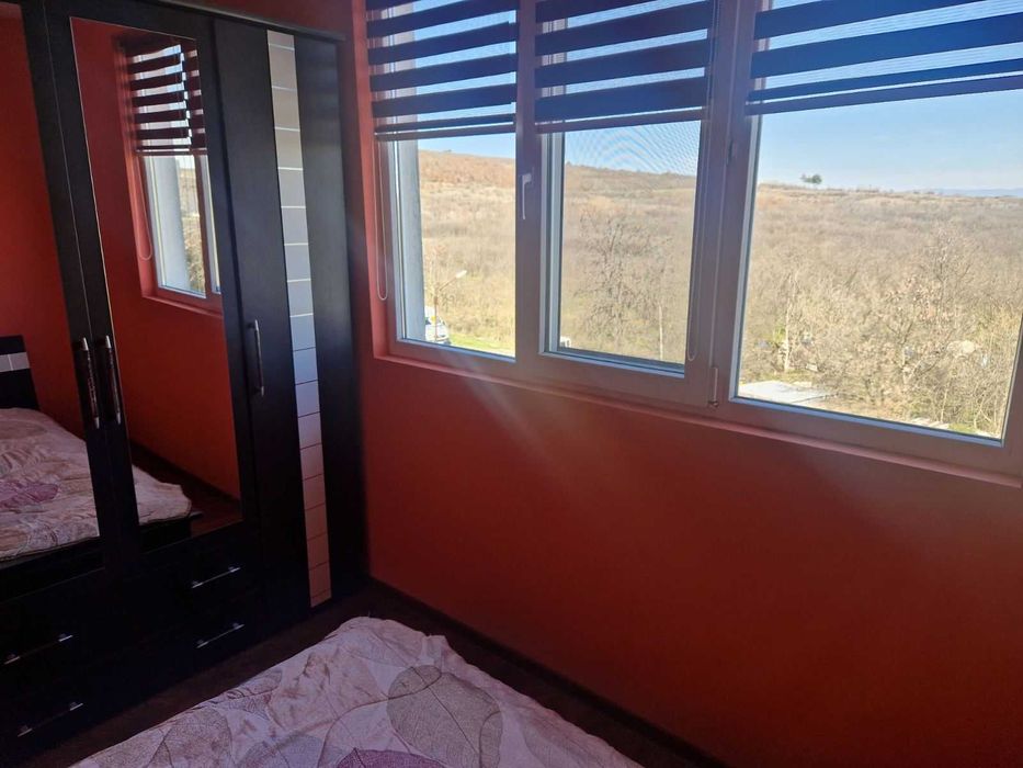 Продава се Тристаен апартамент в Ямбол, Боровец - 68 кв.м за 1125 €/кв.м - Снимка #8