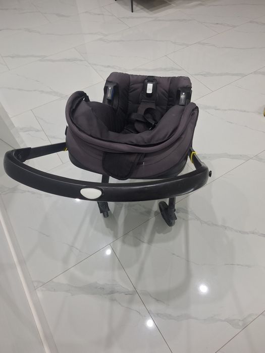 Коляска и автокресло в 1