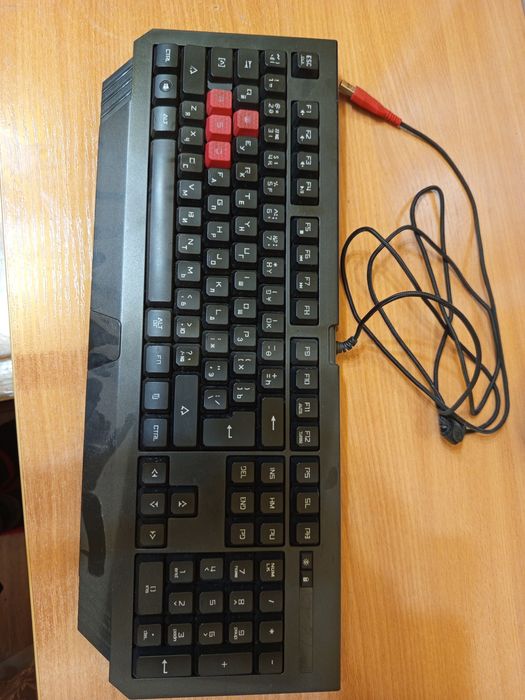 Клавиатура игровая bloody turbo B120