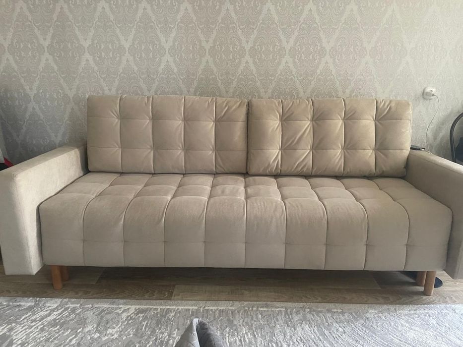 Продам новый диван, раскладывается,