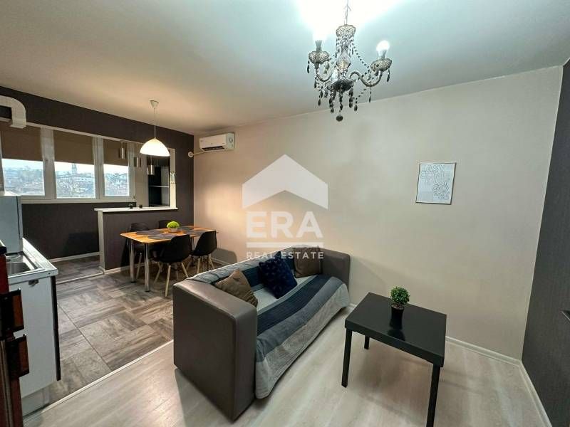 Дава се под наем Двустаен апартамент в Търговище, Център - 45 кв.м за 278.97 € - Снимка #2