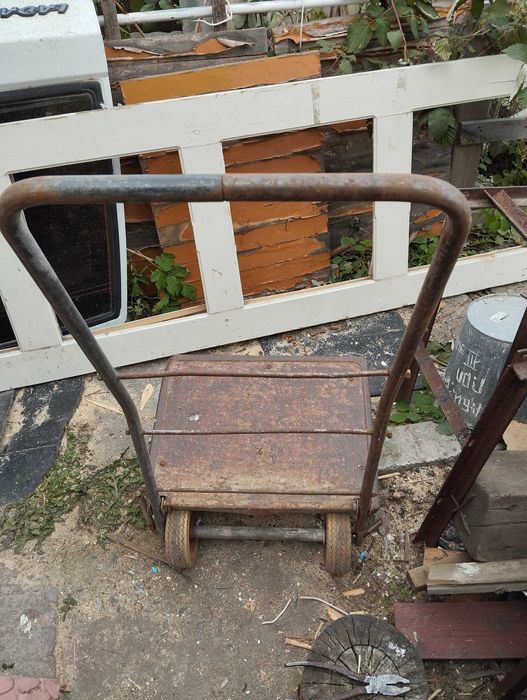 Тачка крепкая мощная