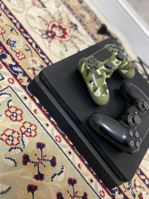 Playstation 4 slim 1tb