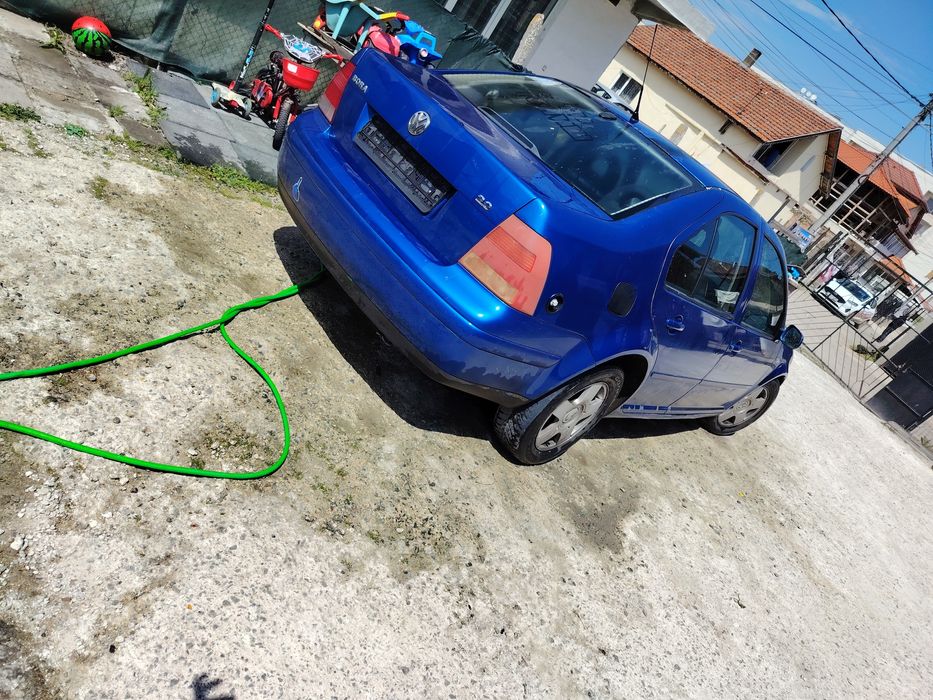 Фолксваген бора 2.0 бензин