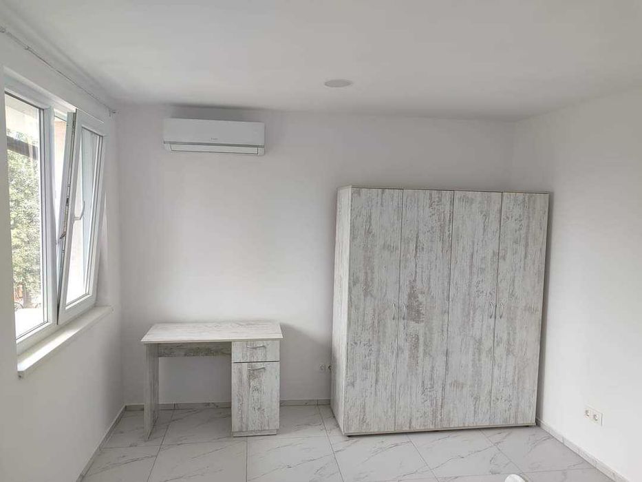 Дава се под наем Тристаен апартамент в София, Бъкстон - 65 кв.м за 750 € - Снимка #2