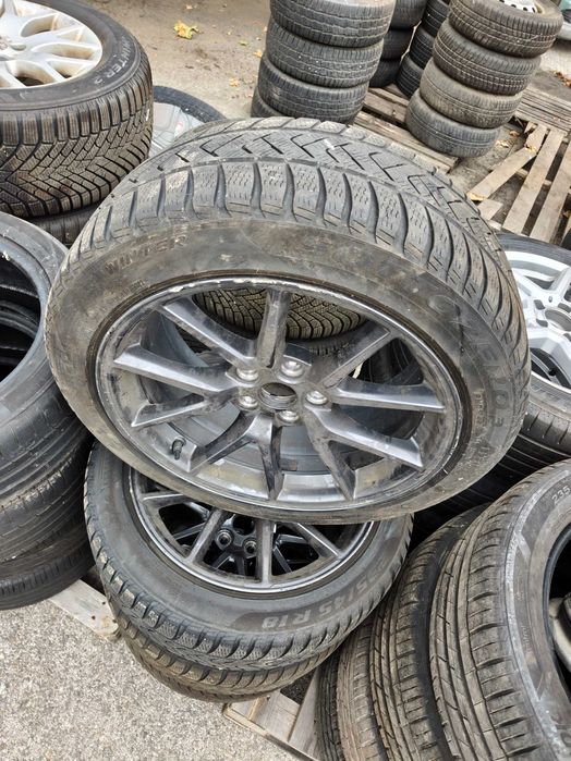 235/45/18 PIRELLI зимни гуми с джанти за Tesla model 3