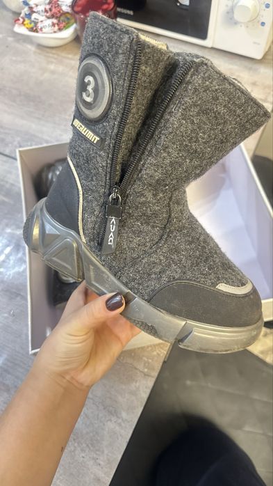 Зимняя обувь / валенки