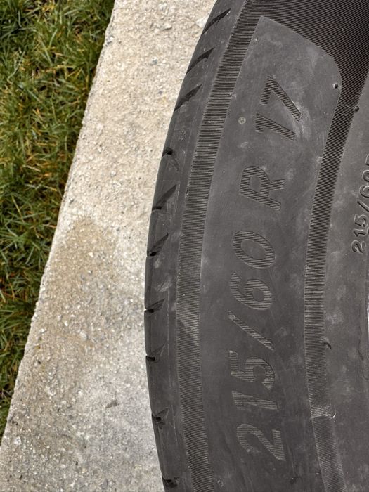 Летни гуми 215/60/17 4бр