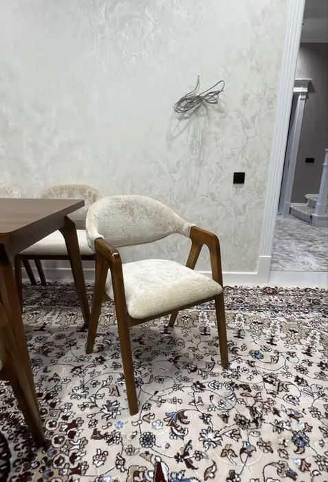 Продам новые стулья / кухонный стул