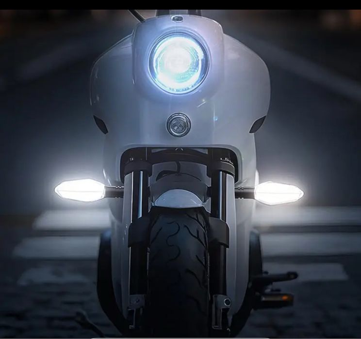 Semnalizari moto si cu pozitie..