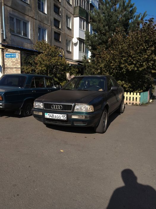 Продам Audi 80 B4 2.0E