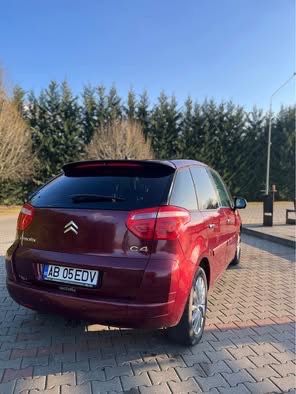 Citroen c4 picaso .2.0hdi automat 2008 vand dezmbebrez orice piesa di