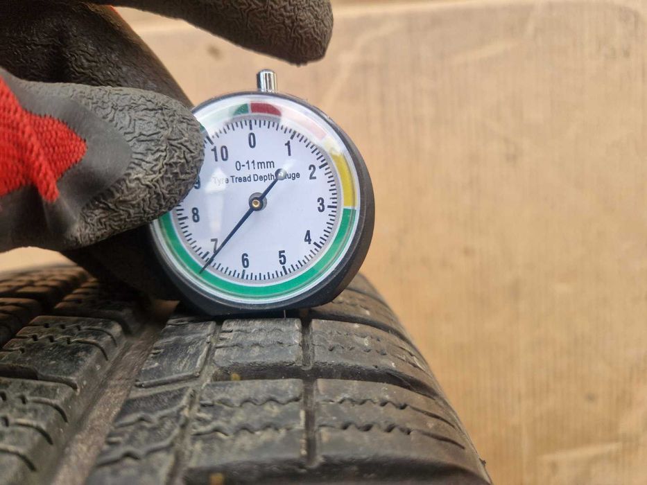 2 Hankook R17 215/65
Зимни гуми 
DOT3221