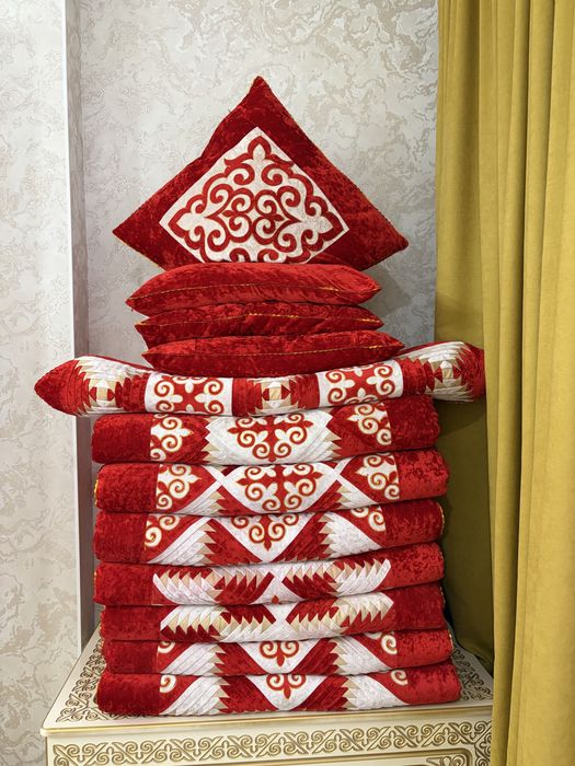 Продам Корпешок из велюра