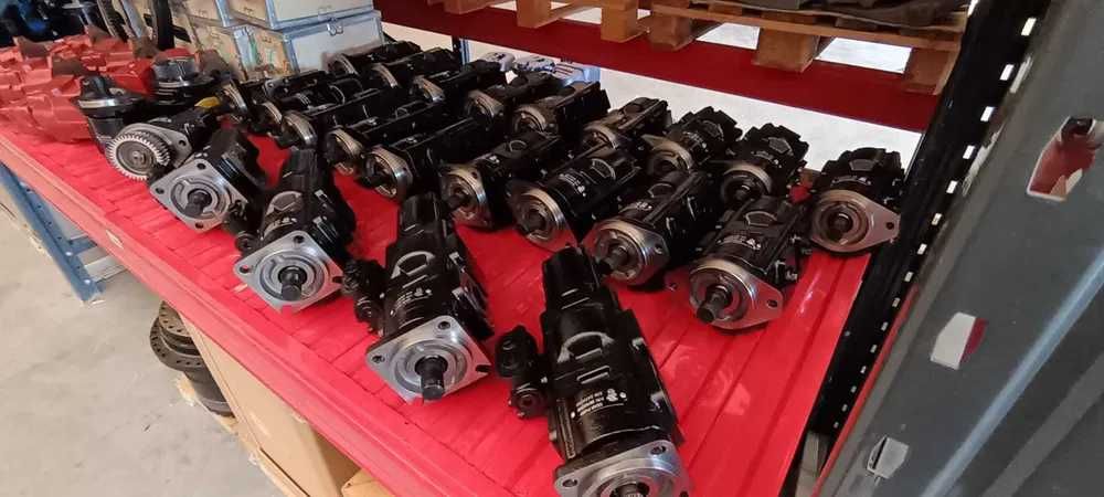 Pompa hidraulica JCB 3CX 4CX Cod Material 70/29120077 Nou, Pe Stoc