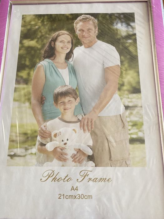 Продаю рамки для фото