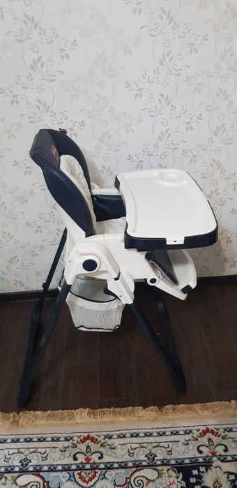 Продам детский столик