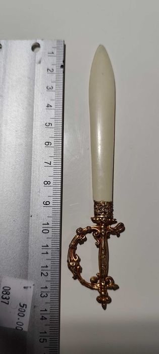 Deschizător de scrisori Lourdes