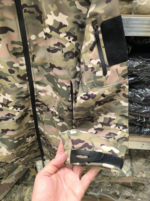 Камуфлажно яке / худи Мултикам