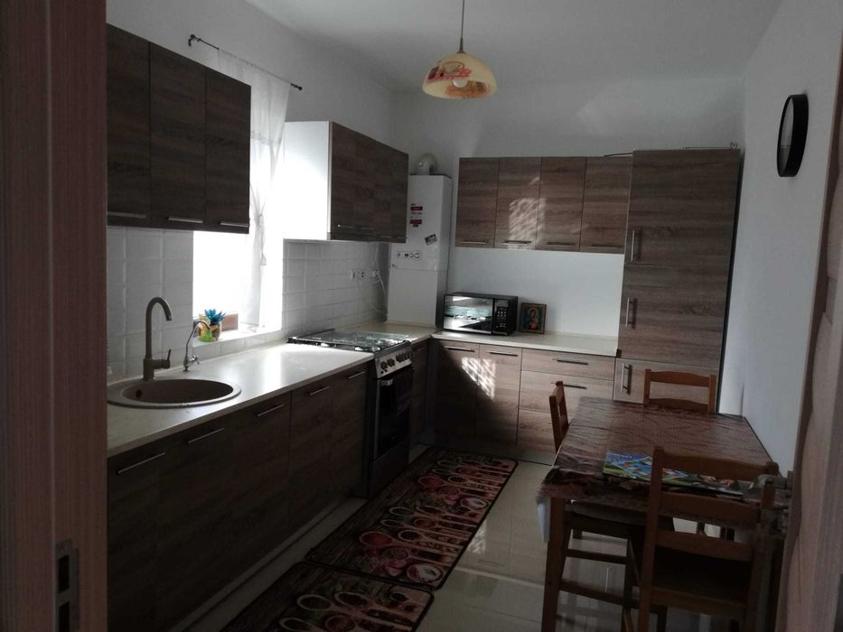 Casa, vila de vanzare, cartier Gardena residece, granita cu sectorul 5.