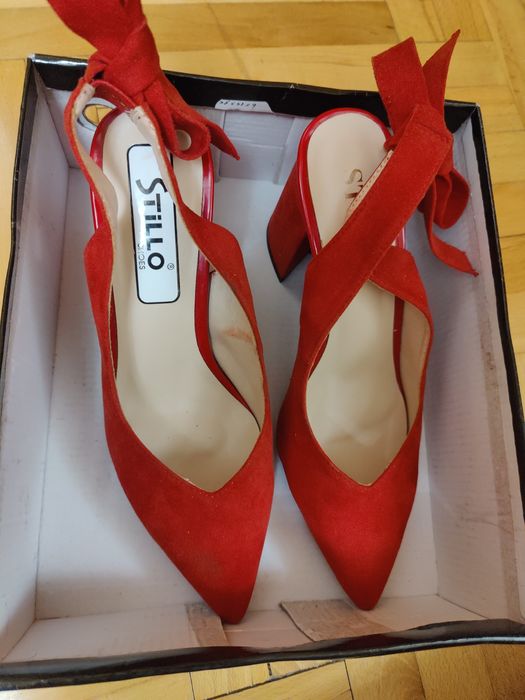 Празнични червени обувки, 36