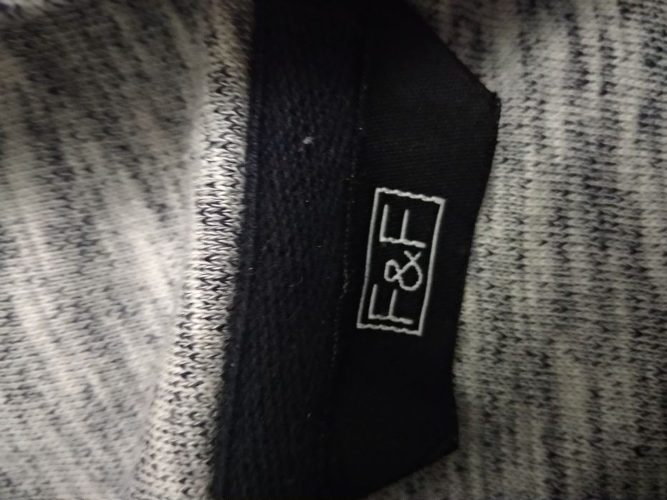 Мужская толстовка. Район Встречи