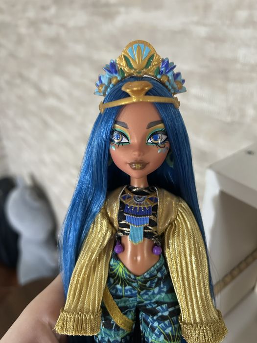 Продаю монстер хай кукол