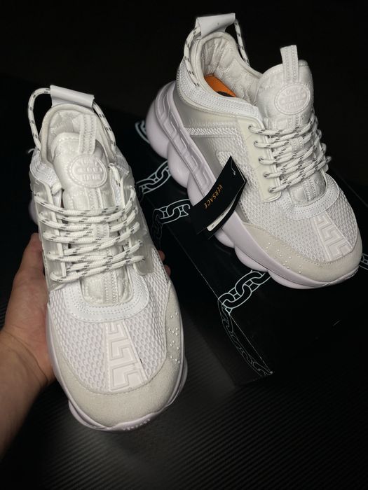 Versace Chain Reaction