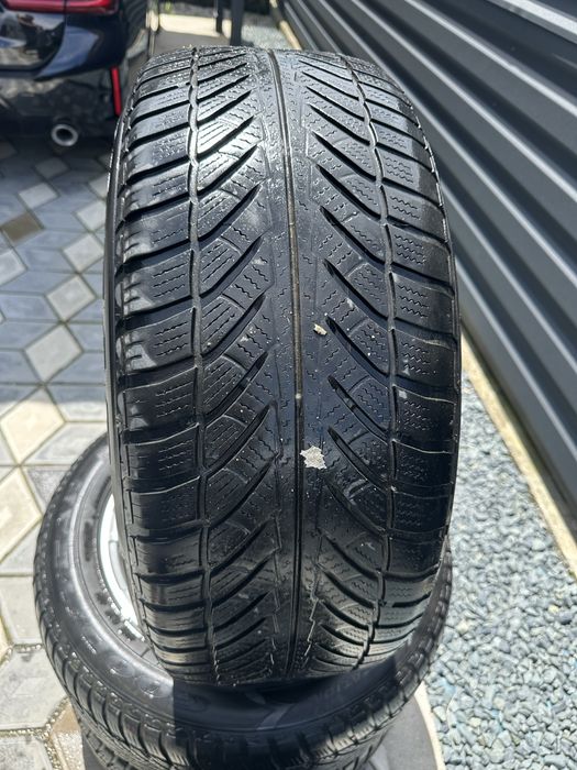 Jante aliaj BMW r17 5 x 120 + cauciucuri iarna Good Year 245 / 55 / R17 8j x 17