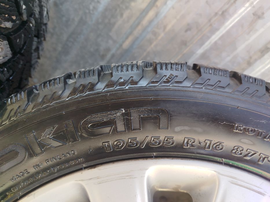 Продам диски с резиной