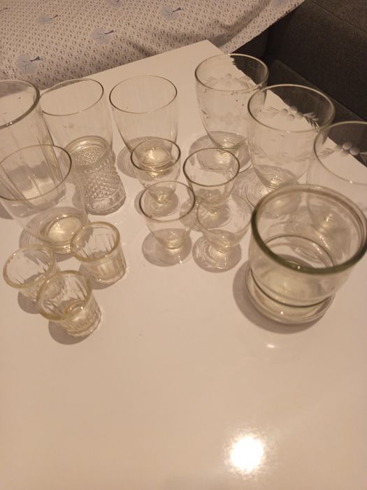 Комплекти чаши.Различни модели.