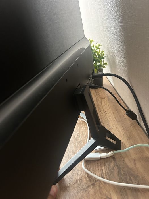 Монитор Sanc 200 Герц