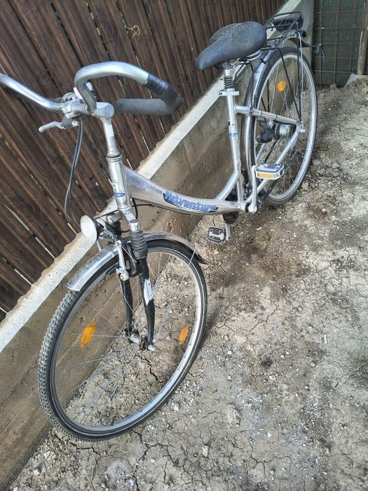 Vând bicicleta dama