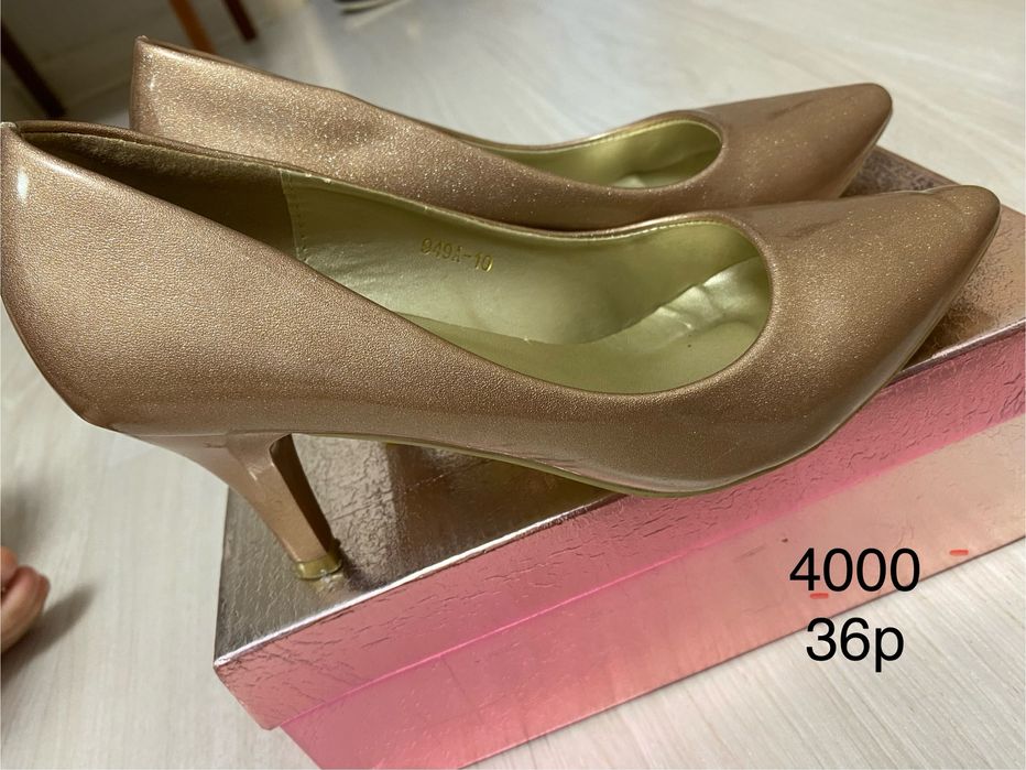 Продам туфли женские
