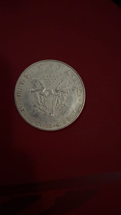 Продавам колекционерски монетите