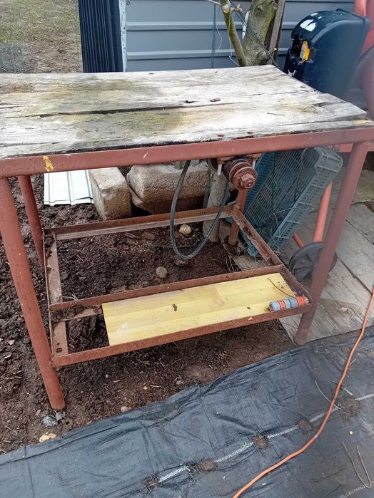 Masa din cornier,fara placa